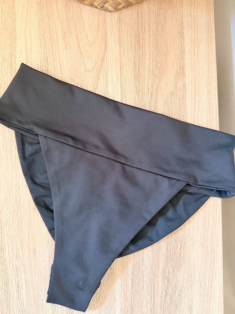 LONDRE the Banded Scrunch bottom NEW